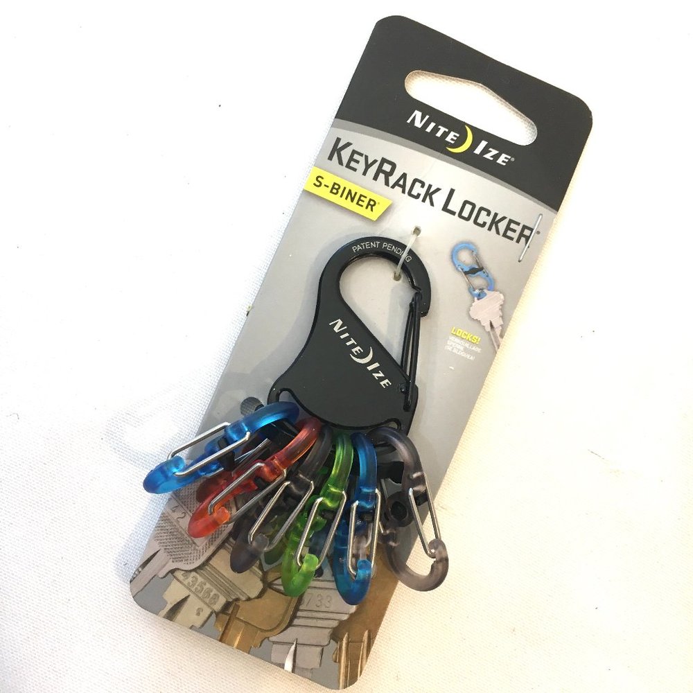 * Key Ring Nite Ize Key Rack S Biner Locker Key Hooks NWT NOS